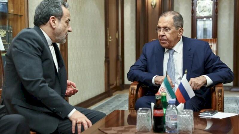 Lavrov: Rəşt-Astara dəmiryolu xəttinin tikintisi çox vacib addım olacaq