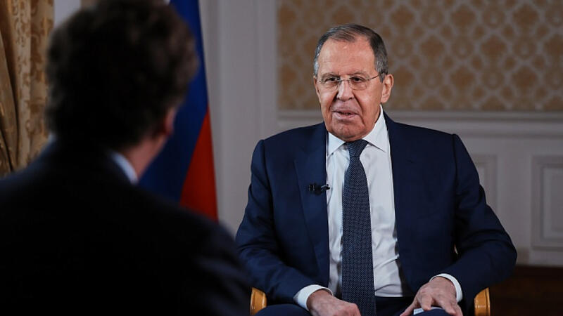 Lavrov: "ABŞ NATO-dan çıxmayacaq"