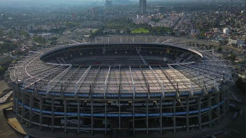 Meksikanın əfsanəvi stadionunun adı dəyişdi