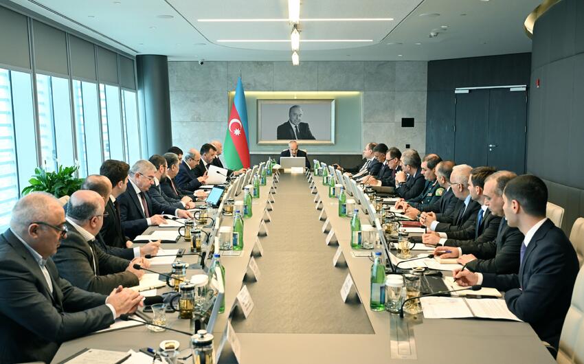 Ələtdə karqo hava limanının tikintisi üzrə görülən işlər müzakirə edildi