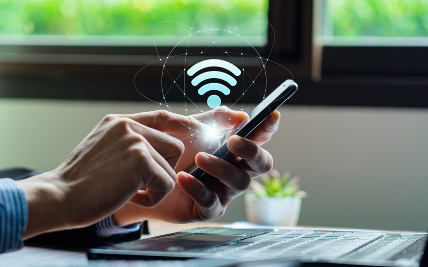 Moskvada mobil internetə çıxış bərpa edildi