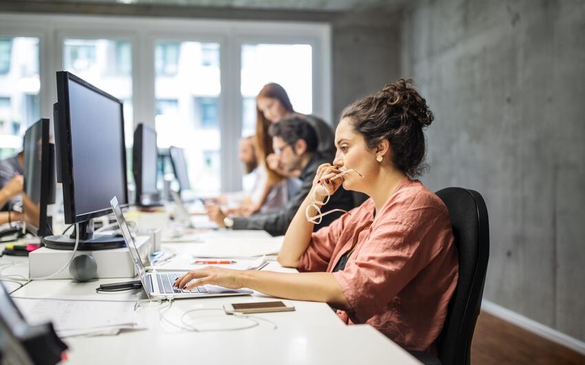 İxtisar zamanı işdə saxlanmağa üstünlüyü olan şəxslər müəyyən edilib