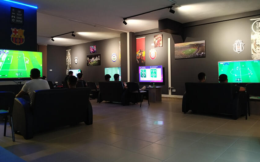 Təhlükəli oyun: yeniyetmələr məhz bu klublarda pis vərdişlərə alışdırılır -