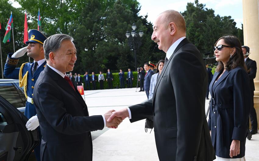 Baş katib To Lamın rəsmi qarşılanma mərasimi oldu