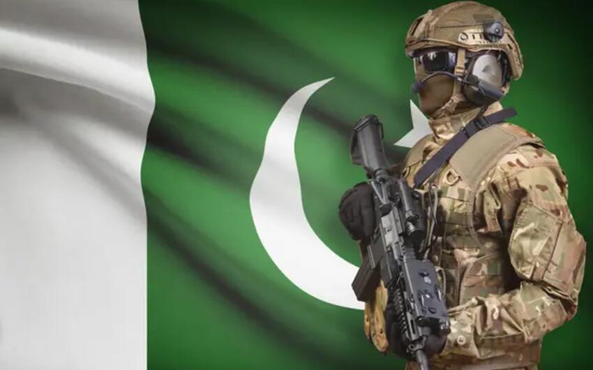 Pakistandan uğurlu həmlələr: