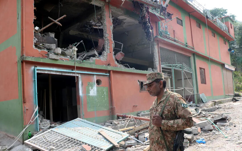 Pakistan Hindistan PUA-sını məhv etdi