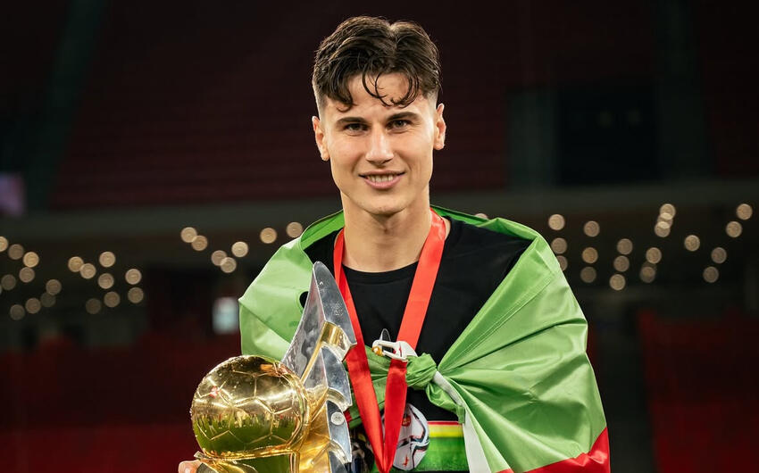 Zamiq Əliyev: Daha önəmlisi Azərbaycan bayrağını Albaniyada qaldırmağımdır