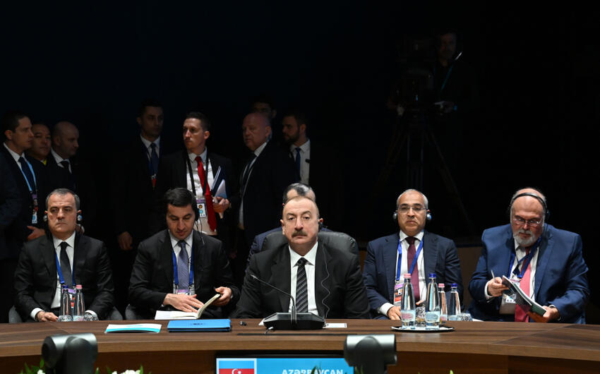Azərbaycan Prezidenti: Orta Dəhlizin rəqəmsallaşdırılmasına böyük önəm veririk