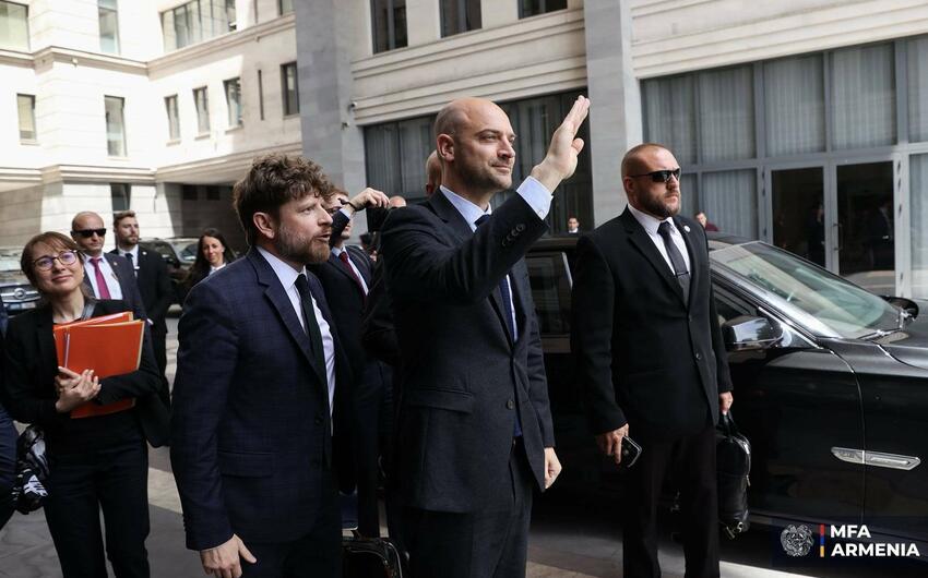 Fransa xarici işlər naziri: