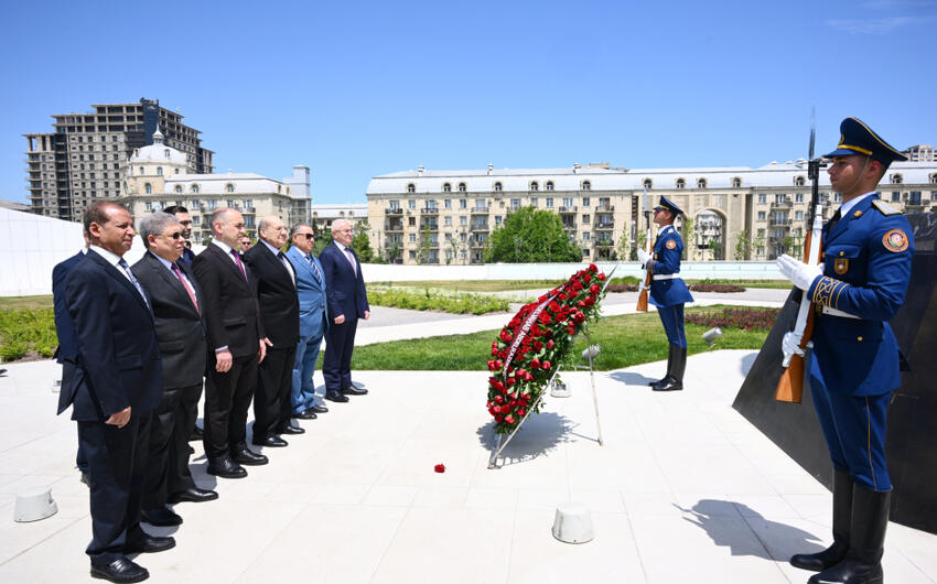 Misir Senatının sədri Zəfər parkını ziyarət etdi -