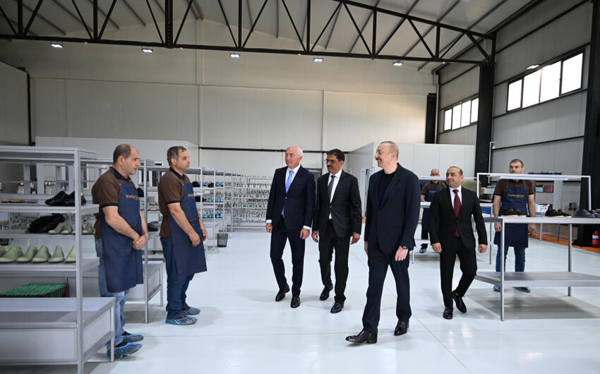 Prezident İlham Əliyev “PIRSHAGHI” ayaqqabı fabrikinin Laçın filialının açılışında iştirak etdi