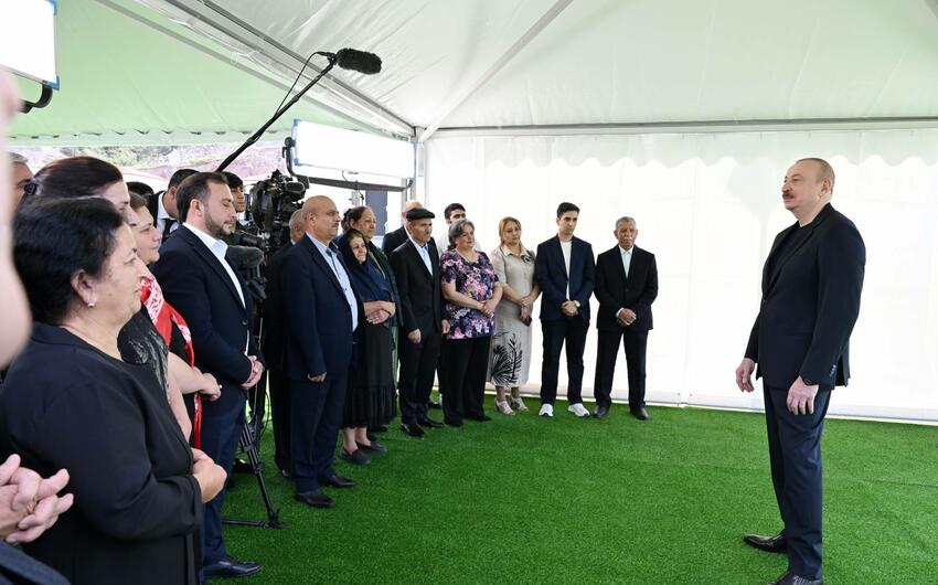 İlham Əliyev: Bərpa edilmiş şəhər və kəndlərimizin sayı 15-ə çatıb