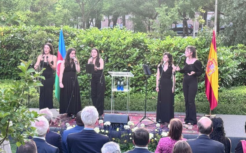 Müstəqillik Günü Madriddə qeyd edildi