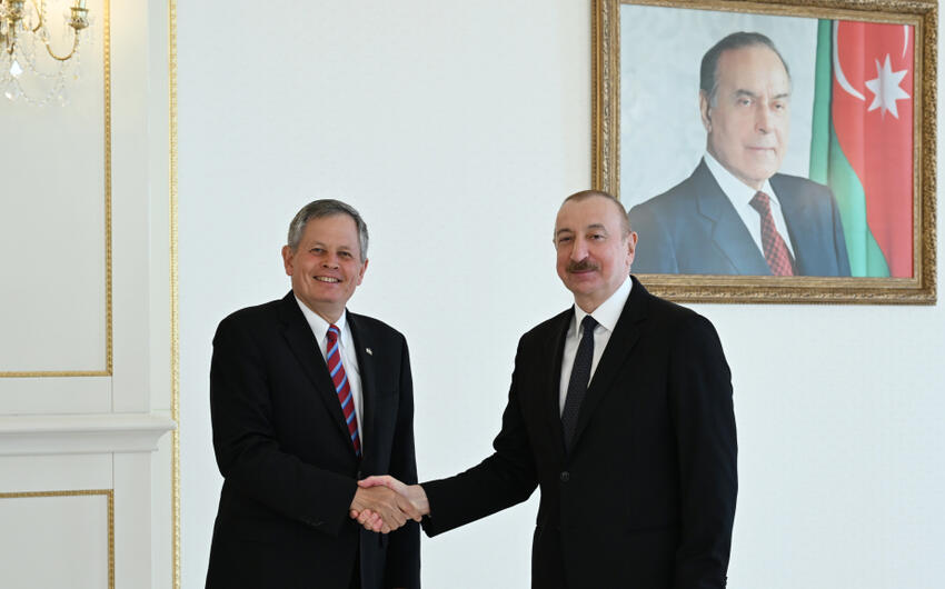 Prezident ABŞ Senatının Xarici Əlaqələr Komitəsinin üzvünü qəbul etdi -