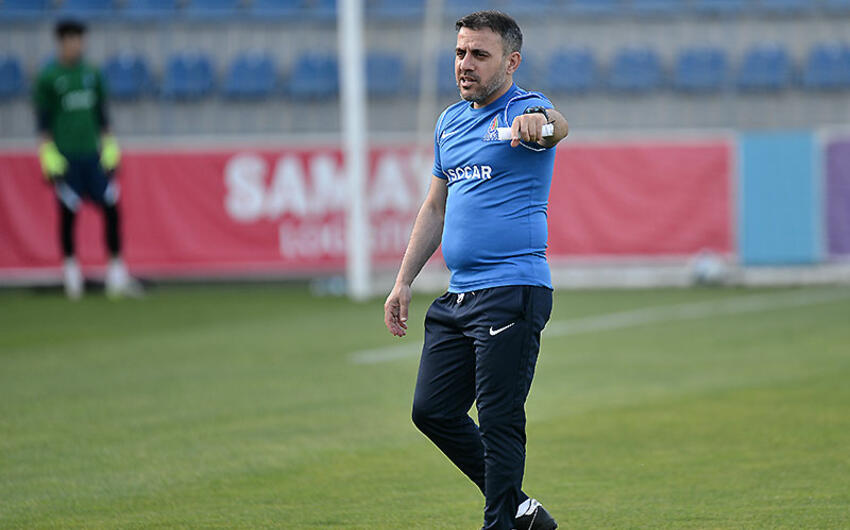 Ayxan Abbasov dörd futbolçunu heyətdən kənarlaşdırdı -