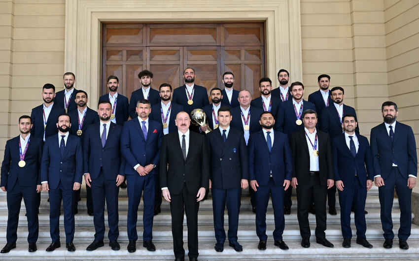 Prezident dünya çempionatının qalibi olan Azərbaycan millisinin üzvlərini qəbul etdi -