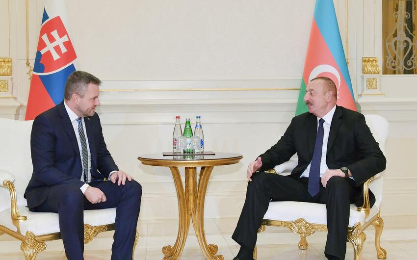 Slovakiya Prezidenti İlham Əliyevə təbrik məktubu göndərdi