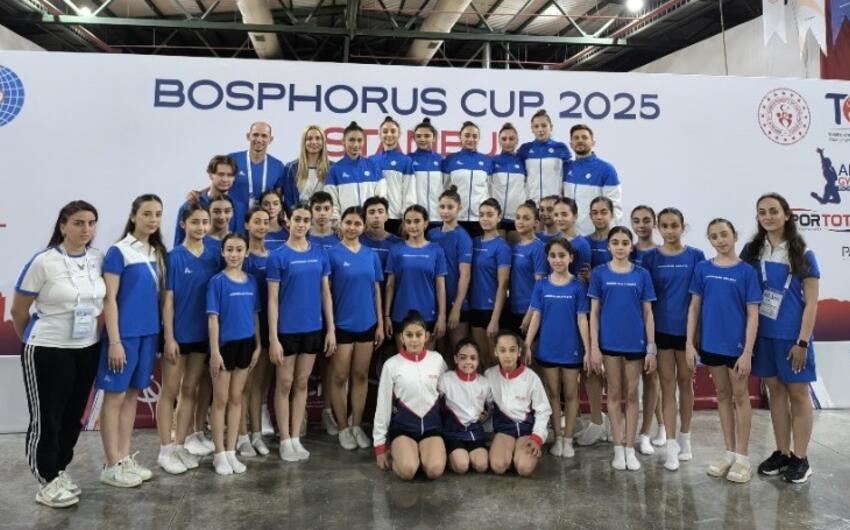 Azərbaycan gimnastları İstanbulda medallar qazandılar