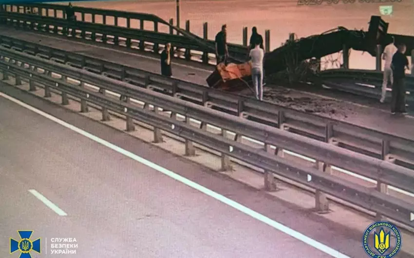 Krım körpüsü bağlandı