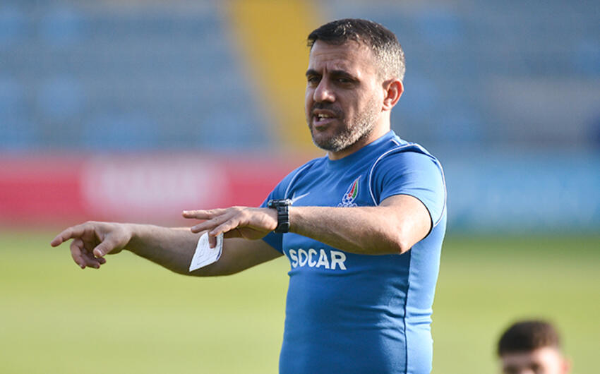 Ayxan Abbasov: “Onlar yığmanın ən intizamlı futbolçularıdır”