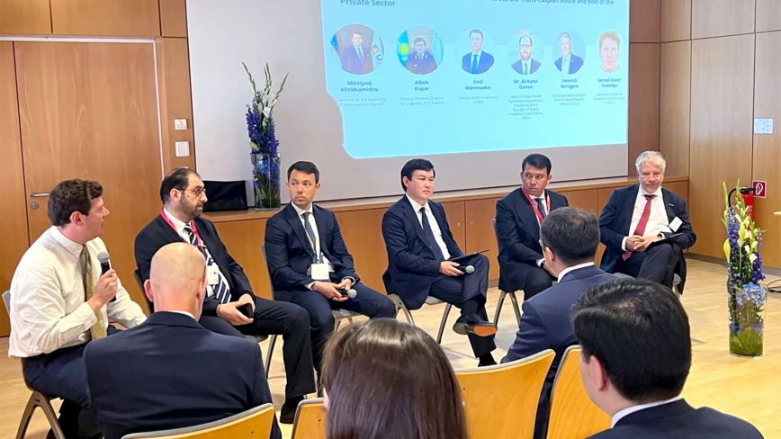 ADY sədrinin müşaviri Münhendə Orta Dəhliz üzrə görülən işlərdən danışdı - FOTO