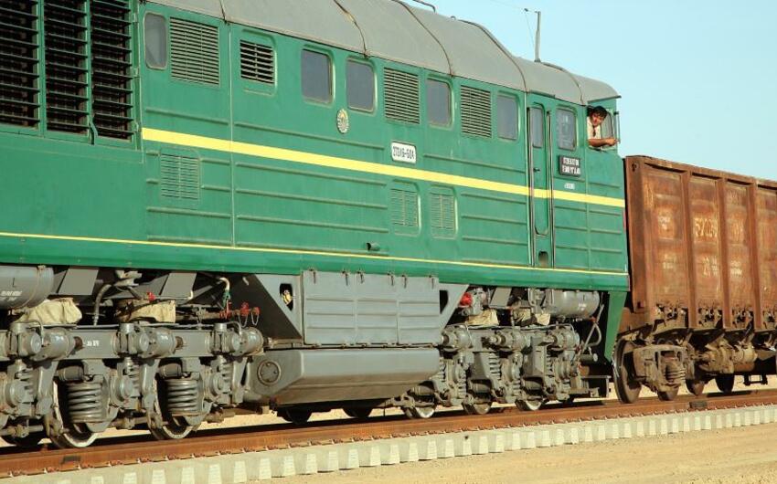 Əfqanıstana ilk dəfə xaricdən sərnişin qatarı gələcək