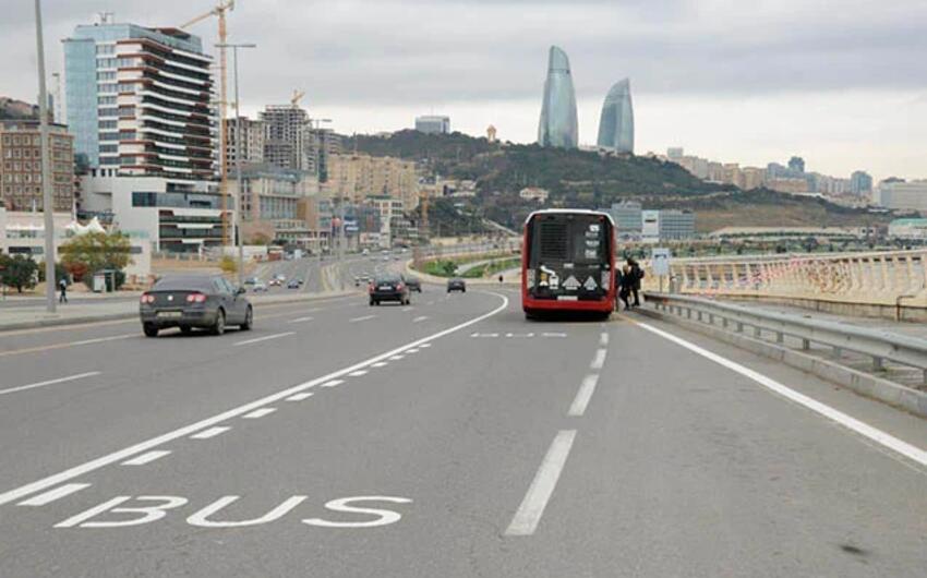 Avtobus zolaqlarında avtomobillərdən sərnişin mindirib-düşürmək mümkün olacaq -