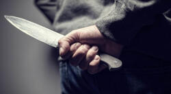 Lənkəranda qardaş qardaşı bıçaqladı