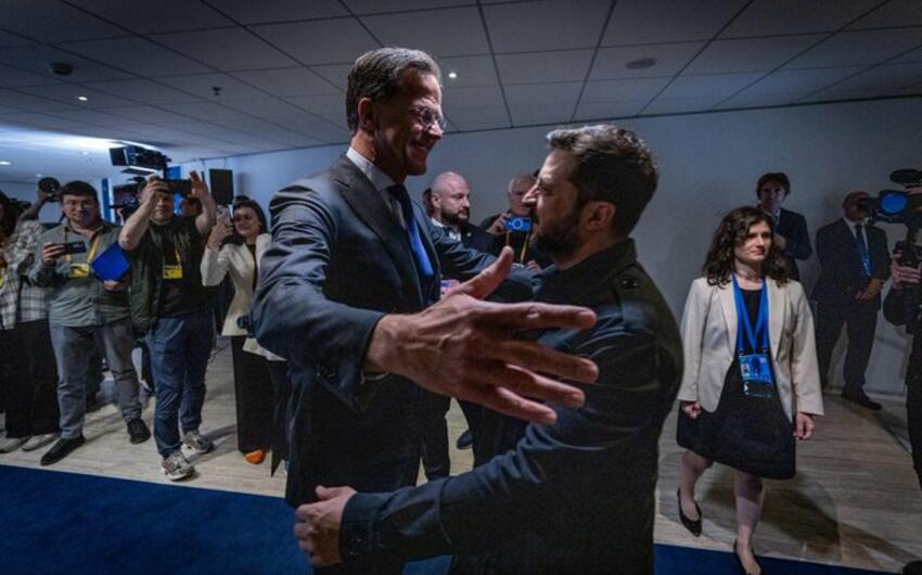 Rutte: Ukraynanın NATO-ya gedən yolu açıqdır