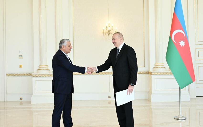 Azərbaycan Prezidenti İranın yeni səfirinin etimadnaməsini qəbul etdi