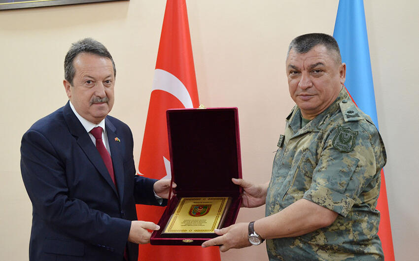 Hikmət Mirzəyevin müavini Türkiyədən gələn nümayəndələrlə görüşdü