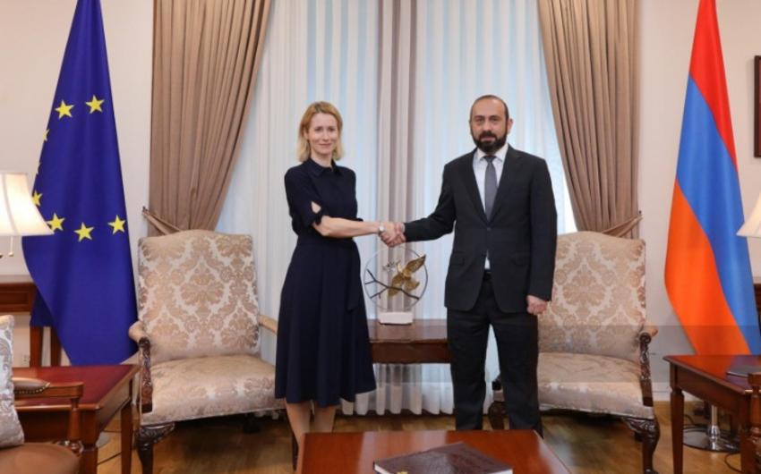 Kaya Kallas Mirzoyanla görüşdü