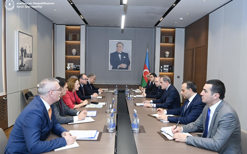 Ceyhun Bayramov Elena Şekerletovanı qəbul etdi