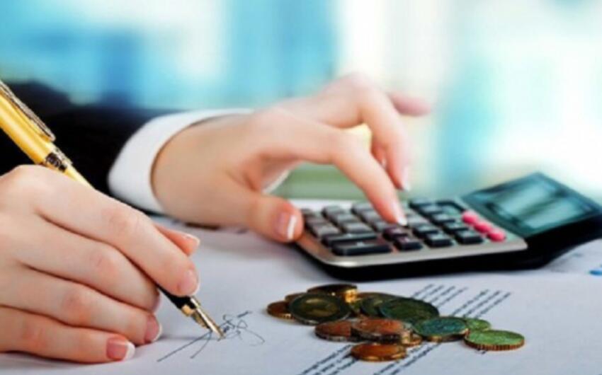 Xüsusi icra məmuruna əvvəlcədən avans veriləcək