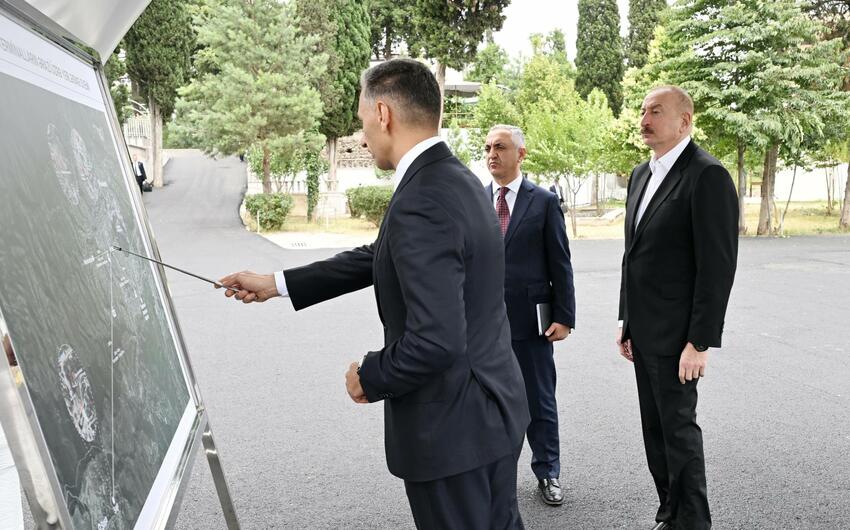 İlham Əliyev Xankəndi-Şuşa kanat yolunun inşası üçün seçilmiş əraziyə baxdı