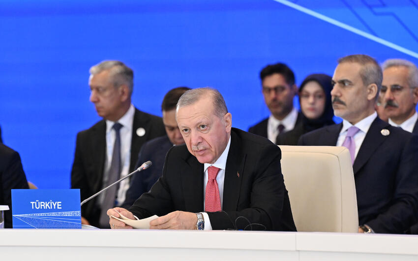 Türkiyə Prezidenti: ECO-nun 100 milyardlıq ticarət hədəfini genişləndirməliyik