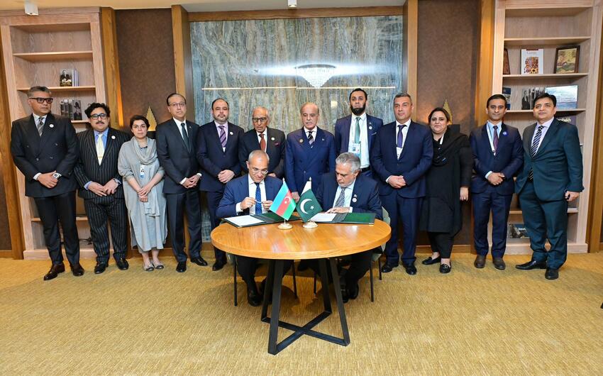 Azərbaycan Pakistanla investisiya əməkdaşlığına dair sənəd imzaladı