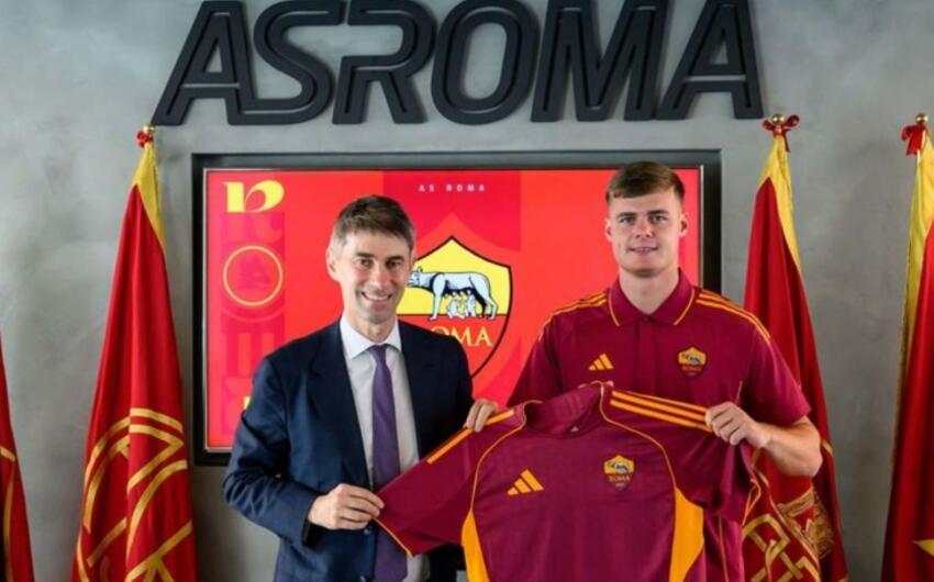 "Roma" irlandiyalı hücumçunu icarəyə götürdü