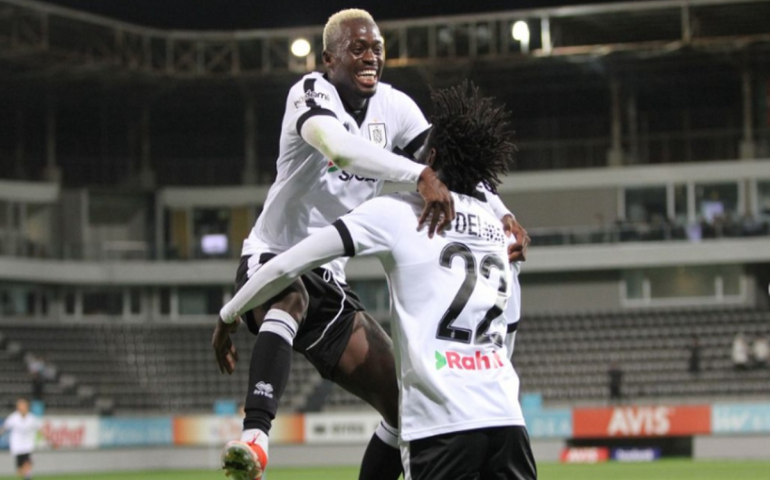 "Neftçi" daha bir futbolçunu göndərdi