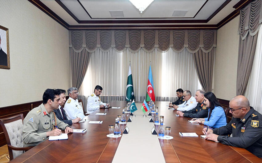 Kərim Vəliyev Pakistan HDQ komandanını qəbul etdi -