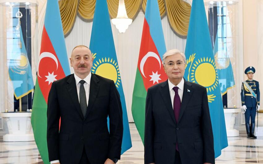 Kasım-Jomart Tokayev İlham Əliyevi təbrik etdi