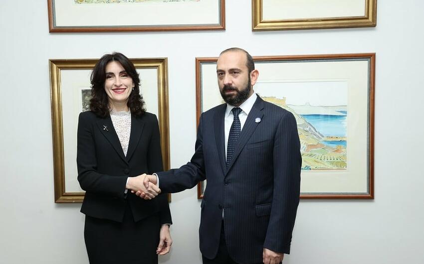 Gürcüstan və Ermənistanın XİN başçıları telefon danışığı apardı