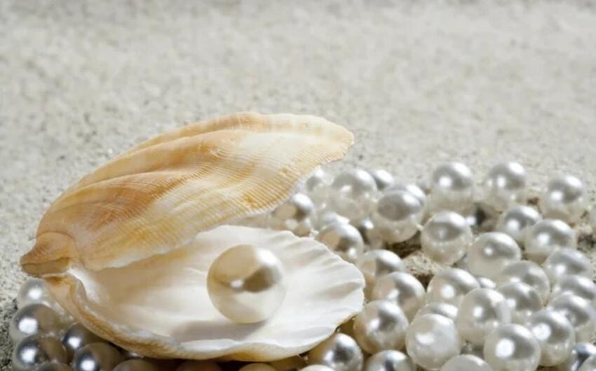 Azərbaycanda mirvari və digər qiymətli daşların dövriyyəsi  kəskin artdı