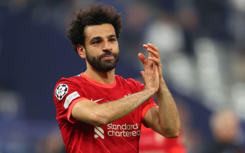 Salah bir mövsümdə beş fərdi mükafat qazanan ilk Premyer Liqa oyunçusu oldu