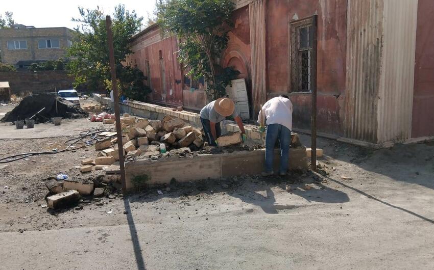 Gəncə Dövlət Filarmoniyasına aid ərazidə qanunsuz tikintilərin qarşısı alındı