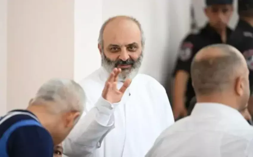 Baqrat daha üç ay həbsdə qalacaq