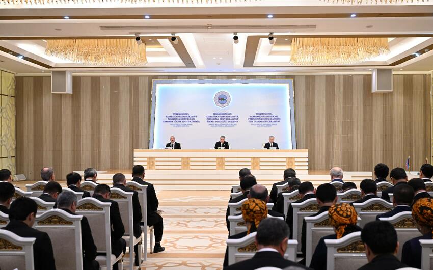 Liderlər yüksəksəviyyəli görüşün yekunlarına dair mətbuata birgə bəyanatla çıxış etdi -