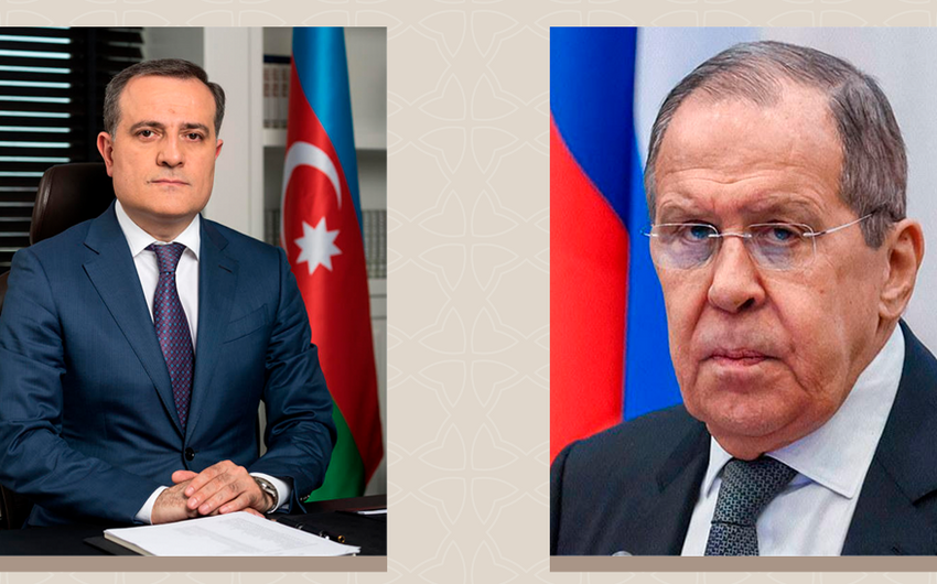 Ceyhun Bayramovla Sergey Lavrov telefonla danışdı