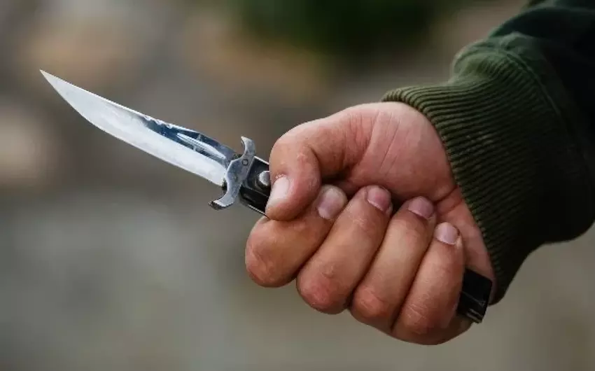 Gəncədə 29 yaşlı şəxs bıçaqlandı