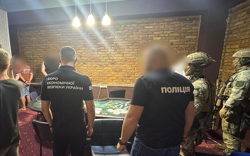 Ukraynada qumar biznesi ilə məşğul olan azərbaycanlı həbs edildi -